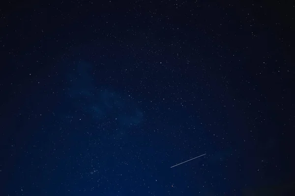 Cielo Estrellado Azul Través Nubes Grises —  Fotos de Stock