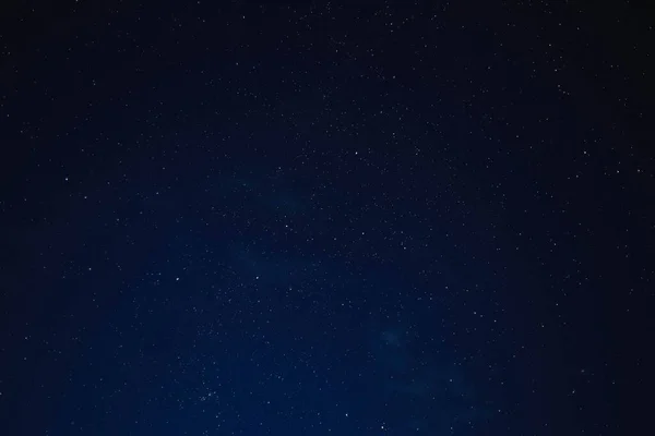 Cielo Estrellado Una Pequeña Nube —  Fotos de Stock