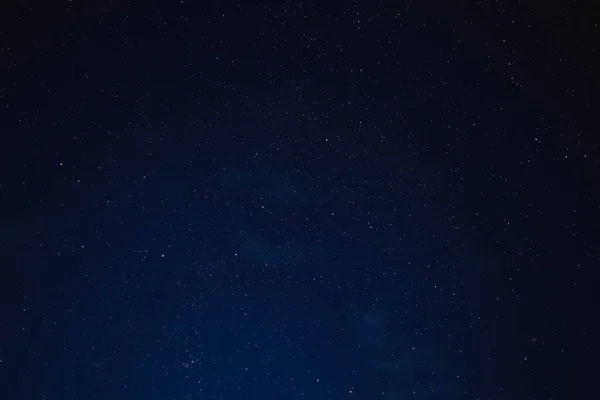 Cielo Estrellado Una Pequeña Nube —  Fotos de Stock