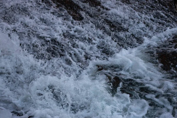 Descida Água Barragem — Fotografia de Stock