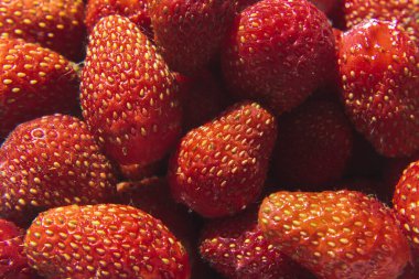 ev yapımı kırmızı çilek