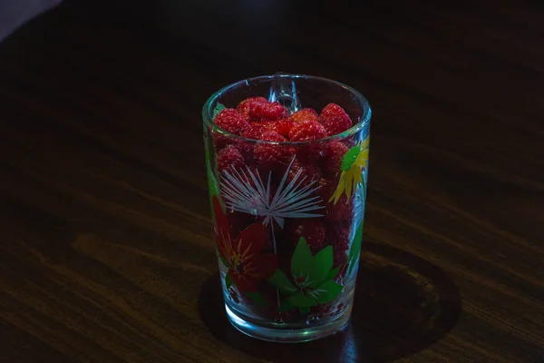 Red Raspberry Glass — Stock Photo, Image