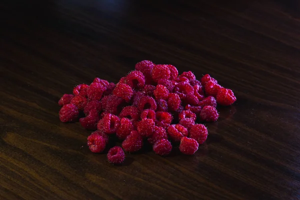 Red Raspberries Table — Stock Photo, Image