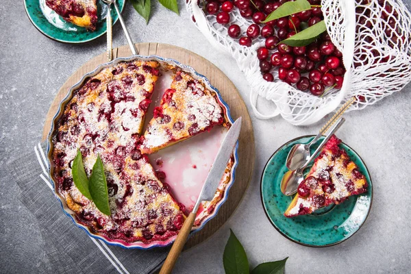 Cherry Clafouti Traditional French Sweet Fruit Dessert — Stock Photo, Image