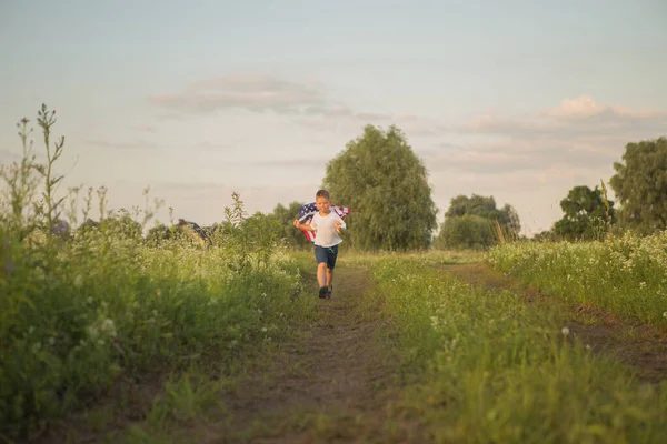 Young Boy Years Old Holding American Flag Sunset Field — Stock Photo, Image