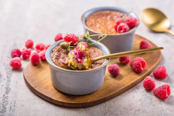 Pudding Ryżowy Francuski Deser Ryżowy Malinami — Zdjęcie stockowe