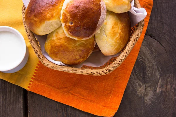 Bollos Caseros Patatas Rusas —  Fotos de Stock