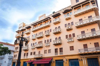 Cartagena, Kolombiya. 26 agosto 2020: Kartagena Kolombiya 'nın tipik manzarası.