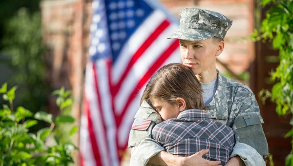 Happy Reunion Female Mother Soldier Family Son Outdoors — Stock Photo, Image