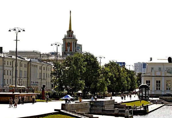 Ville Est Organisme Vivant Bâtiments Résidentiels Publics Administratifs Religieux Parcs — Photo