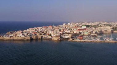 Eski şehrin ve Acre Limanı 'nın hava görüntüleri..