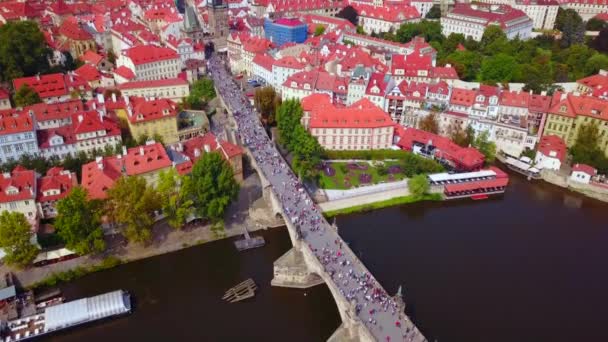 Filmati aerei di Praga, Repubblica Ceca, incluso il Ponte Carlo. — Video Stock