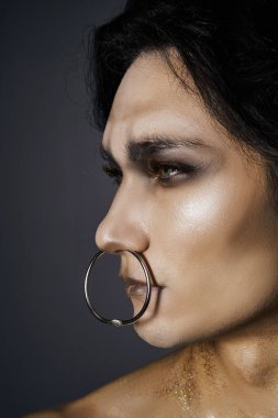 Toros burç görüntüdeki adam