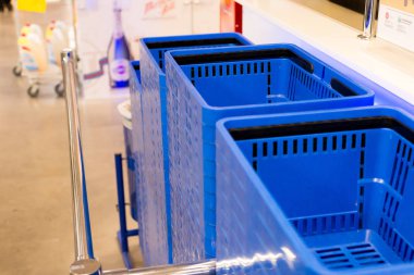 bakkal alışveriş sepetlerini Baca'ya görünümünü kapat