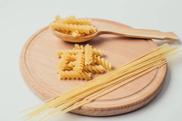 Raw Elbow Macaroni Italian Pasta Wooden Spoon White Background — Stock Photo, Image
