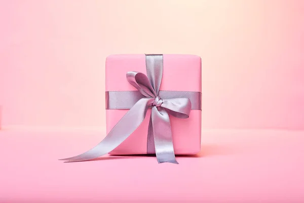 Pink Gift Box Background — Stock Photo, Image