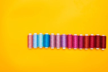 Arka plan üzerinde dikiş öğelerini kapatmak