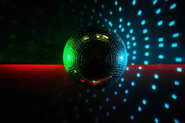 Μπάλα Disco Πολύχρωμο Φωτισμό — Φωτογραφία Αρχείου