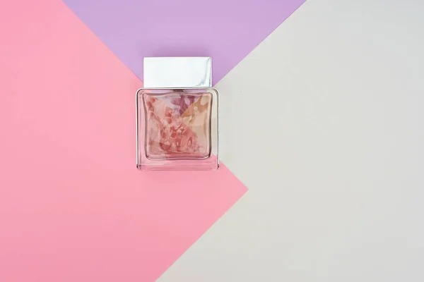 Perfume Bottle Pastel Background Minimal Style — Stock Photo, Image