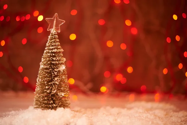 Zblízka Pohled Vánoční Strom Zdobí Krásná Hvězda — Stock fotografie