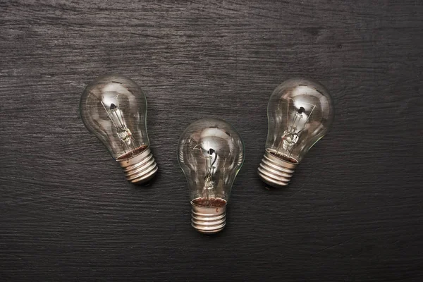 minimalist duvar kağıdı, ampuller ile kompozisyon