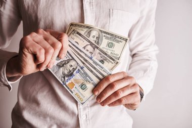doz Amerikan dolar banknontes ile işadamı kırpılmış 