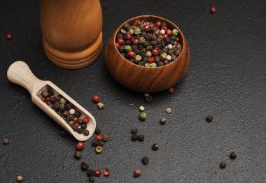 Stüdyo sho karabiber tablo ile gıda kompozisyonu