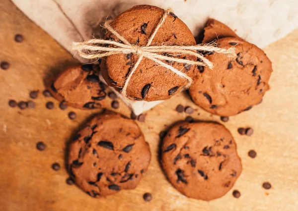 Délicieux Biscuits Faits Maison Avec Des Morceaux Chocolat Sur Une — Photo