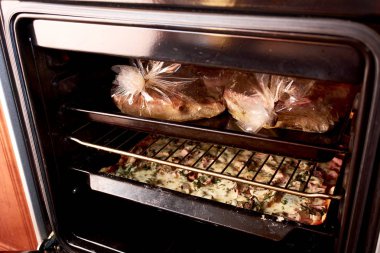 Fırında ızgara et.