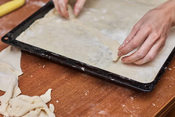 Preparing Dough Pizza — Stock Photo, Image