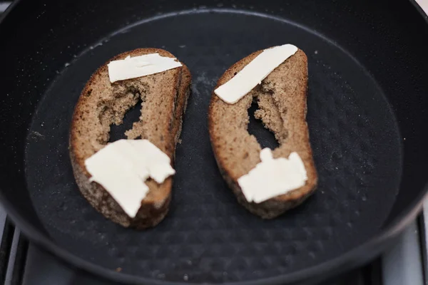 Gebakken Brood Bereid Bakken Met Eieren — Stockfoto