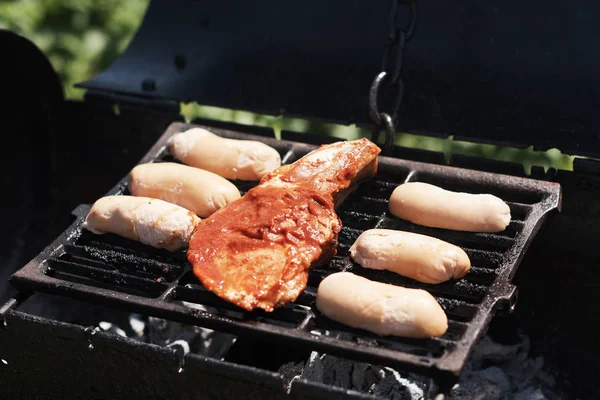 Grillen Vlees Buiten Grill Barbecue — Stockfoto