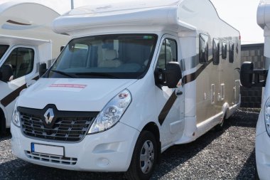 Satılık ve Kiralık kamp ve karavan.