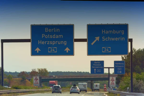 Autobahn assina na Alemanha — Fotografia de Stock