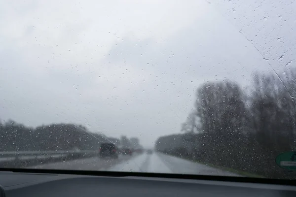 Duitse Autobahn, slechte weersomstandigheden — Stockfoto