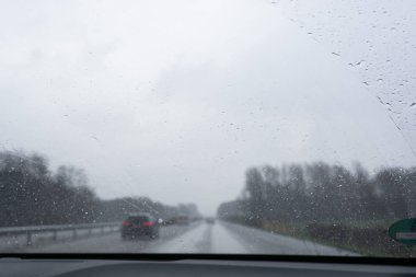 Alman Otobanı, kötü hava koşulları    