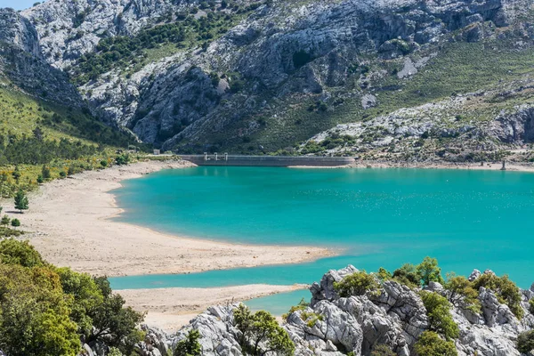 Cuber Reservoir in der Sierra de Tramuntana, Mallorca, Spanien — Stockfoto