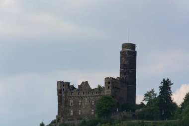 Romantik şatolar, Ren Vadisi. Almanya 'nın Sahnesi.
