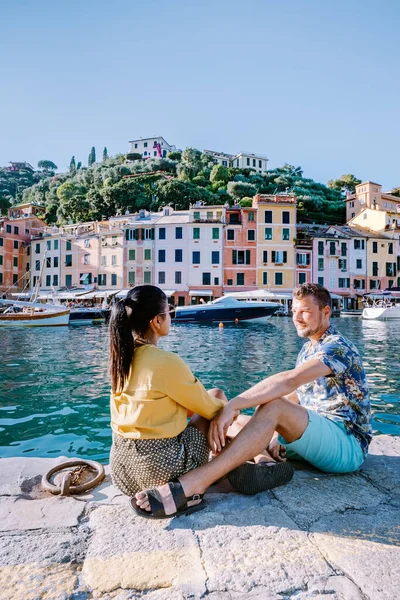 Portofino Itálie červen 2020, Portofino slavný vesnický záliv, Itálie barevné vesnice Ligurské pobřeží — Stock fotografie