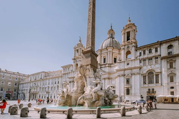 Piazza Navona in Rome, Italy in the morning — Foto de Stock