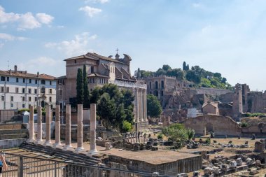 Roma 'nın başkenti İtalya' daki Capitoline Hill 'den Romanum Manzarası