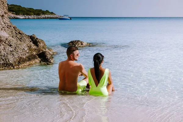 Spiaggia tropicale della spiaggia di Voulisma, Istron, Creta, Grecia — Foto Stock