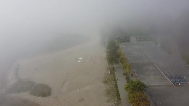 Luftaufnahme Von Läufern Und Radweg Kanada Kanada Mit Nebel Bedeckt — Stockvideo