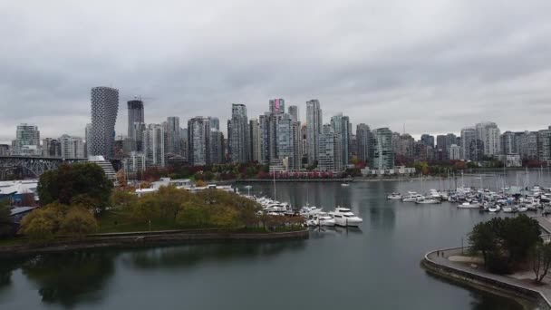 Vista Del Centro Vancouver Otoño Día Nublado — Vídeo de stock