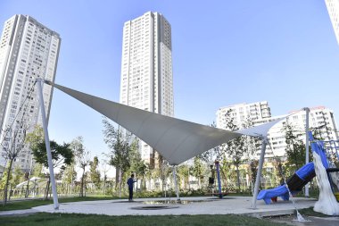 Yaz, park, çocukluk, çocuk, eğlence, kız, insanlar, doğa, mutluluk, neşe, tatlı, oğlan, yaşam tarzı, arkadaşlar, çocuklar, dışarıda, oyun, gençlik, açık hava