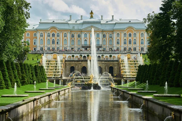 Rusya, Peterhof 'daki Samson Çeşmesi