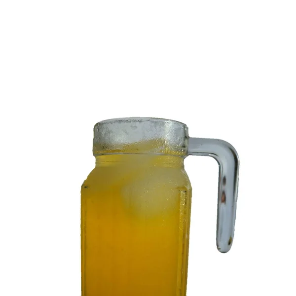 Tarro Vidrio Con Deliciosa Bebida Fresca Fondo Blanco — Foto de Stock