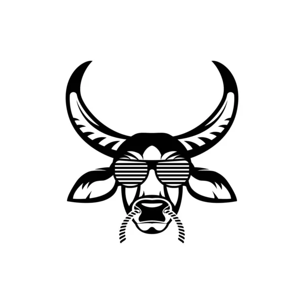 Vector Asiatic Buffalo Head Face Retro Hipster Logos Emblems Badges — 스톡 벡터