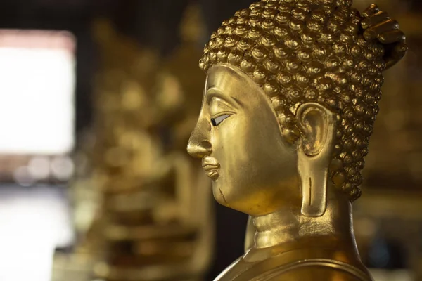 Immagini Buddha Dorato Diversi Atteggiamenti Scultura Tempio Wat Krathum Suea — Foto Stock