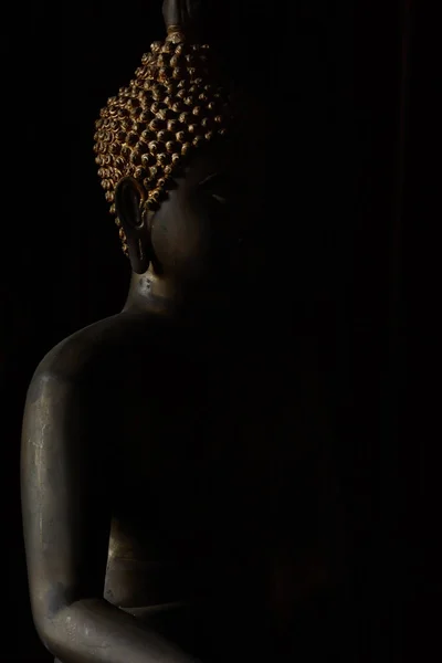 Kalkstein Buddha Schatten Und Licht — Stockfoto